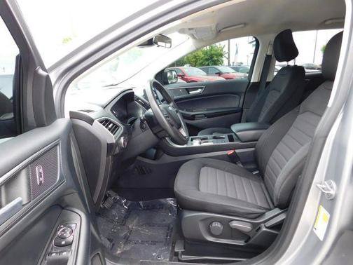 Used 2022 Ford Edge SE AWD/4WD image 15