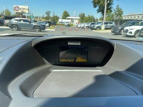 Used 2017 Ford Escape SE AWD/4WD image 16