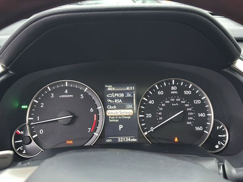 Used 2022 Lexus RX 350L Premium w/ Premium Package image 16