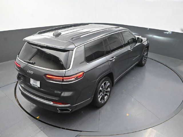 Used 2021 Jeep Grand Cherokee L Overland w/ Luxury Tech Group IV AWD/4WD image 18
