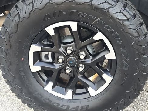 Used 2025 Jeep Wrangler Unlimited Rubicon 4xe image 13