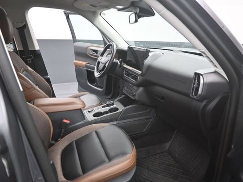 Certified 2025 Ford Bronco Sport Outer Banks w/ Outer Banks Tech Package+ AWD/4WD image 24