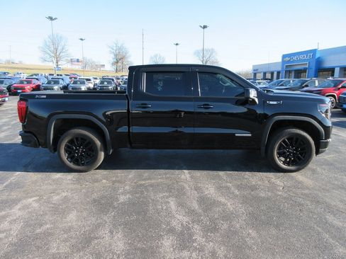 Certified 2024 GMC Sierra 1500 Elevation w/ Elevation Premium Package AWD/4WD image 6