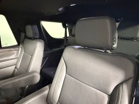 Used 2023 Chevrolet Tahoe Z71 w/ Luxury Package image 38