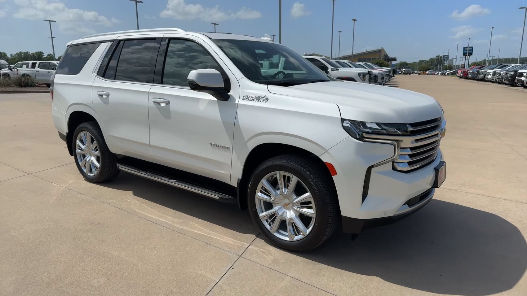 Used 2024 Chevrolet Tahoe High Country w/ Max Trailering Package AWD/4WD image 3