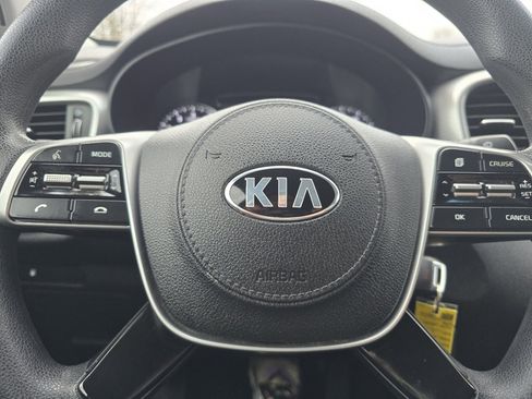 Used 2019 Kia Sorento L image 25