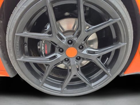 Used 2021 Chevrolet Corvette Stingray Preferred Cpe w/ Z51 Performance Package RWD image 30