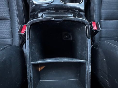 Used 2022 Kia Telluride SX w/ SX Prestige Package image 30