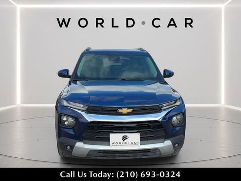 Used 2023 Chevrolet TrailBlazer LT FWD image 8