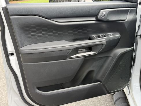 Used 2024 Ford Ranger XL RWD image 4