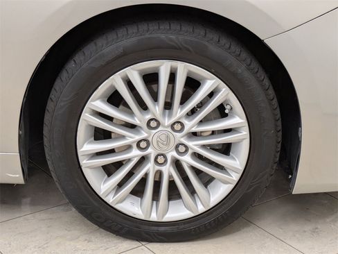 Used 2016 Lexus ES 350 image 32