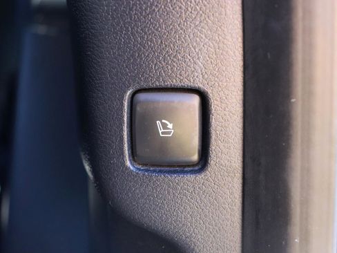 Used 2024 Lincoln Navigator L 4WD image 35