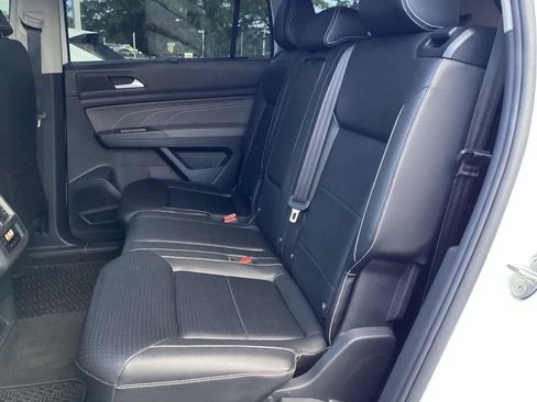 Used 2022 Volkswagen Atlas SE w/ Panoramic Sunroof Package AWD/4WD image 14