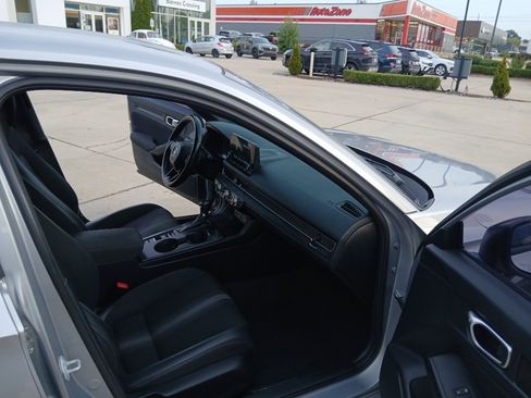Used 2022 Honda Civic Sport image 23