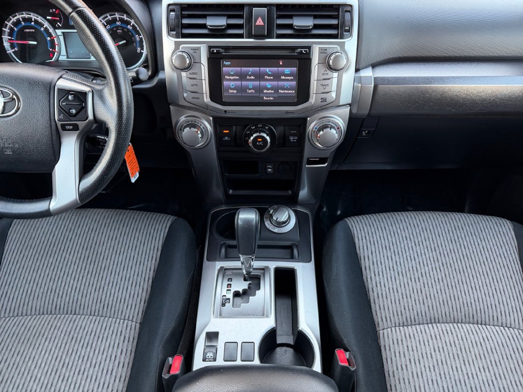 Used 2015 Toyota 4Runner SR5 AWD/4WD image 26