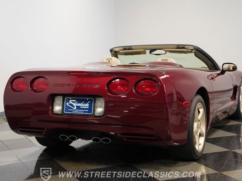 Used 2003 Chevrolet Corvette Convertible w/ Preferred Equipment Group1 RWD image 12