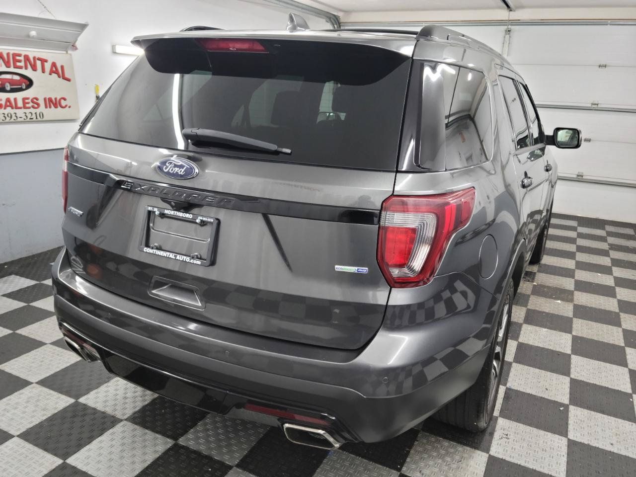 Used 2016 Ford Explorer Sport w/ Equipment Group 401A AWD/4WD image 6