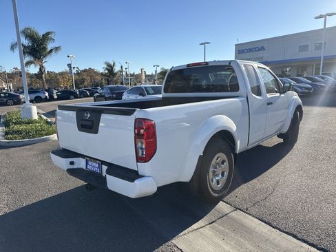 Used 2021 Nissan Frontier S image 5
