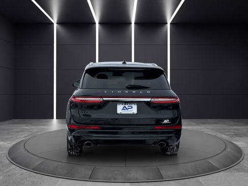 Used 2022 Lincoln Corsair Grand Touring image 5