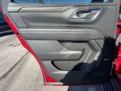 Used 2024 GMC Yukon AT4 w/ AT4 Premium Plus Package image 17