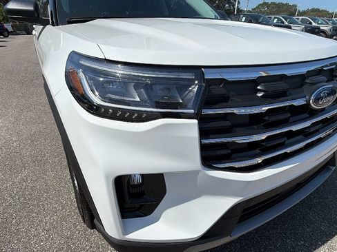New 2026 Ford Explorer Active w/ Active Comfort Package RWD image 9
