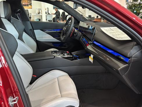 New 2026 BMW M5 Touring w/ M Driver's Package image 10