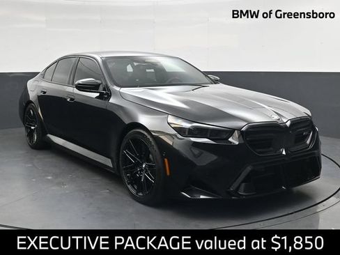 Used 2026 BMW M5 w/ Executive Package AWD/4WD image 1