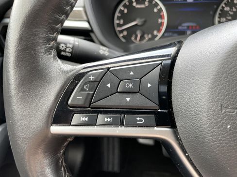 Used 2023 Nissan Altima 2.5 SL AWD/4WD image 21
