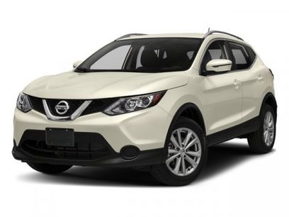 Used 2017 Nissan Rogue Sport SV w/ SV Premium Package