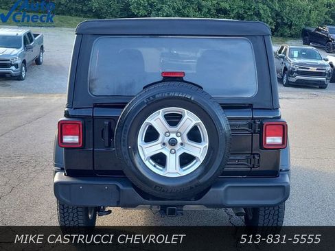 Used 2022 Jeep Wrangler Unlimited Sport AWD/4WD image 4