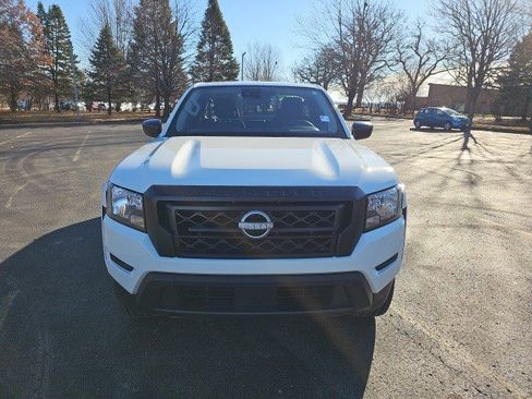 Used 2024 Nissan Frontier S w/ Technology Package image 9
