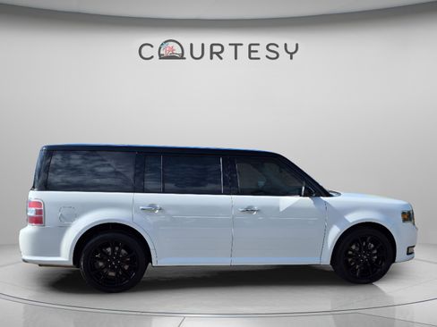 Used 2019 Ford Flex SEL w/ Equipment Group 202A FWD image 6