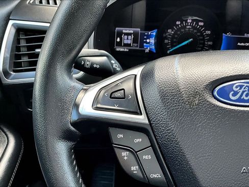 Used 2024 Ford Edge SEL AWD/4WD image 12