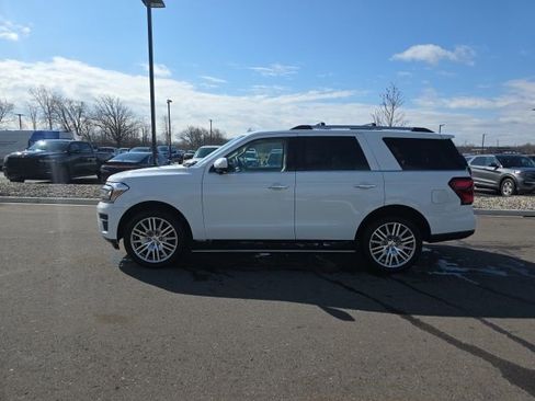 Certified 2023 Ford Expedition Limited AWD/4WD image 4