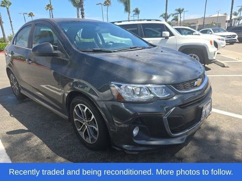 Used 2017 Chevrolet Sonic LT w/ RS Package FWD image 4