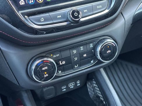 Used 2023 Chevrolet TrailBlazer RS w/ Convenience Package image 19