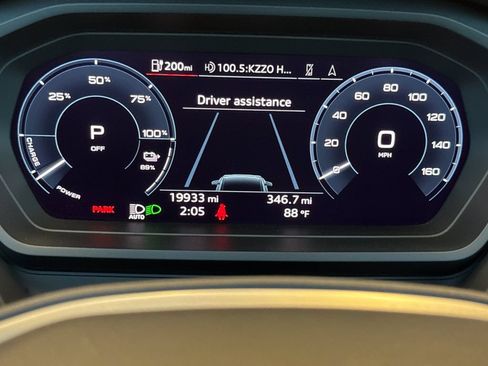 Used 2023 Audi Q4 e-tron Premium Plus w/ Premium Plus RWD image 34