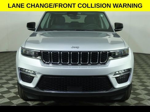 Used 2023 Jeep Grand Cherokee Limited AWD/4WD image 11