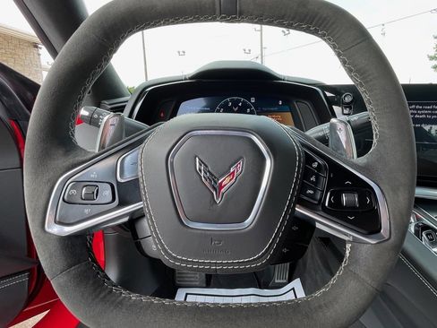 Used 2023 Chevrolet Corvette Stingray Premium Cpe w/ Z51 Performance Package image 20