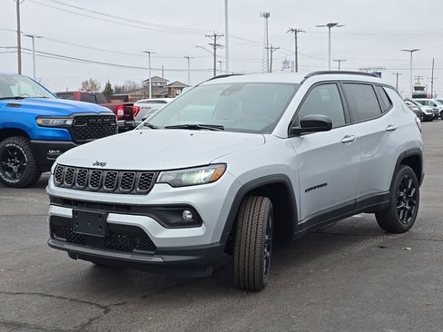New 2026 Jeep Compass Latitude image 55