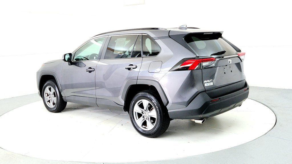 Certified 2024 Toyota RAV4 XLE w/ Convenience Package AWD/4WD image 4