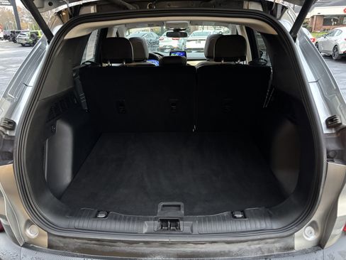 Used 2021 Ford Escape Titanium w/ Titanium Elite Package image 15