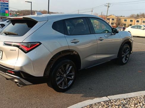 Used 2025 Acura ADX A-Spec image 5