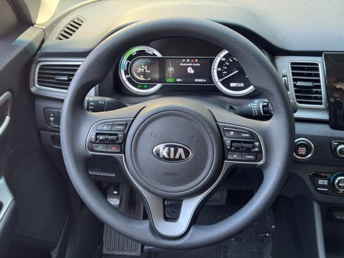 Used 2019 Kia Niro LX FWD image 18