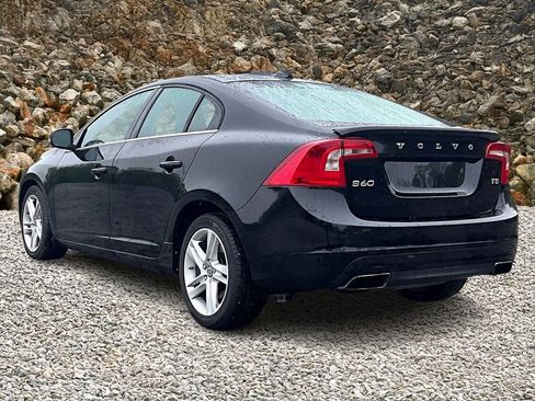 Used 2015 Volvo S60 T5 Premier image 12
