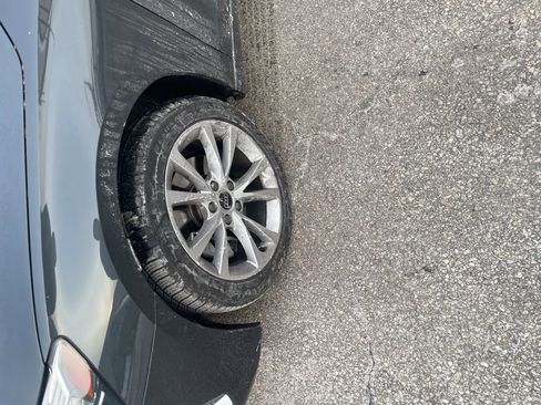 Used 2025 Audi A3 2.0T Premium w/ Convenience Package image 2