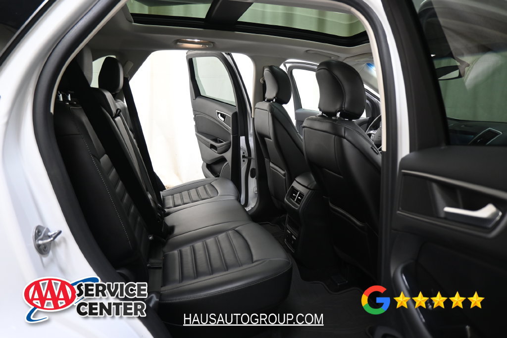 Used 2016 Ford Edge SEL w/ Equipment Group 201A AWD/4WD image 19