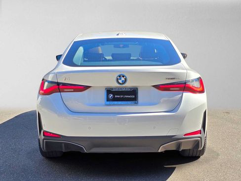 Used 2023 BMW i4 eDrive35 w/ Premium Package RWD image 4