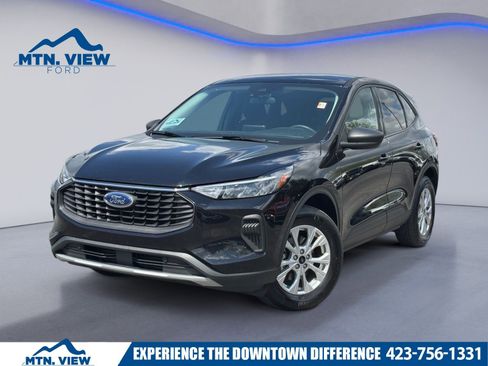 Used 2025 Ford Escape Active image 1