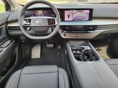 New 2025 Nissan Murano SL image 14